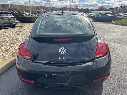 2018 Volkswagen Beetle 2.0T S