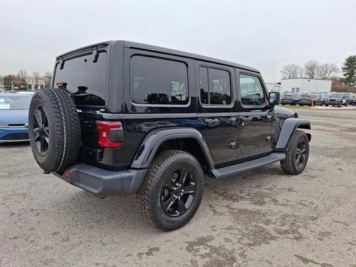 2021 Jeep Wrangler Unlimited Sahara Altitude