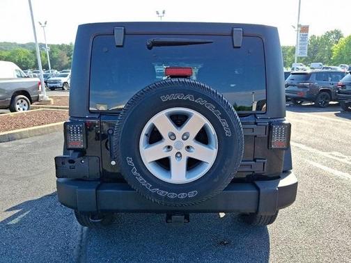 2013 Jeep Wrangler Unlimited Sport