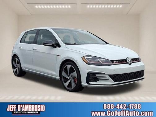 2018 Volkswagen Golf GTI 2.0T SE 4-Door