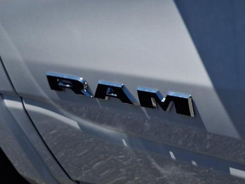 Bright White Clearcoat 2026 RAM 1500 Big Horn