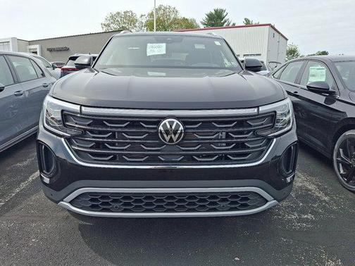 2026 Volkswagen Atlas Cross Sport 2.0T SEL