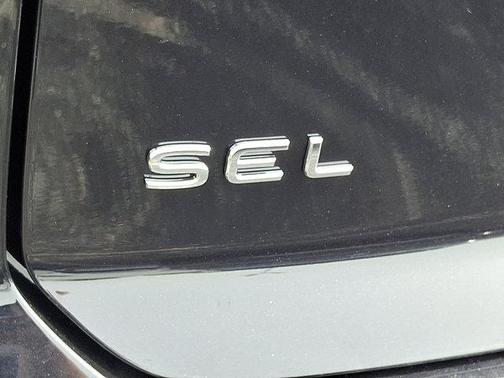 2026 Volkswagen Atlas Cross Sport 2.0T SEL