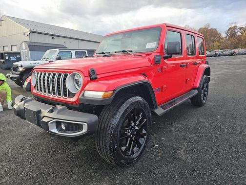 2025 Jeep Wrangler 4xe Sahara