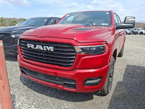 Molten Red Pearlcoat 2026 RAM 1500 Laramie