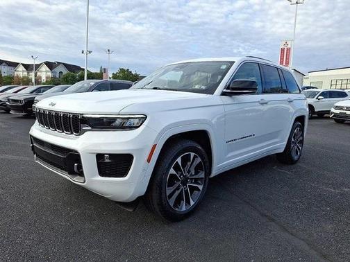 2022 Jeep Grand Cherokee Overland
