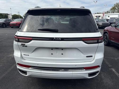 2022 Jeep Grand Cherokee Overland