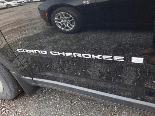 2024 Jeep Grand Cherokee Laredo X