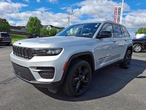 2023 Jeep Grand Cherokee Altitude