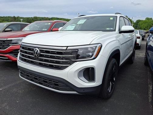 2025 Volkswagen Atlas 2.0T SE