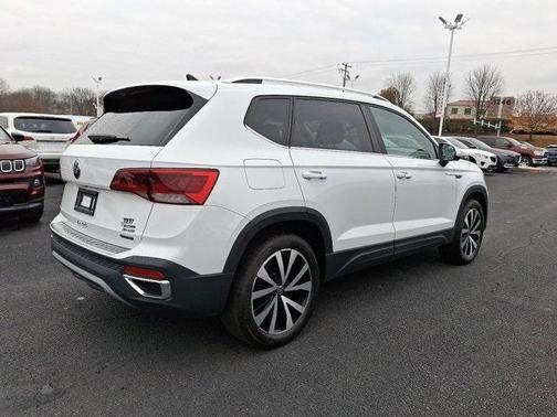 2022 Volkswagen Taos 1.5T SE