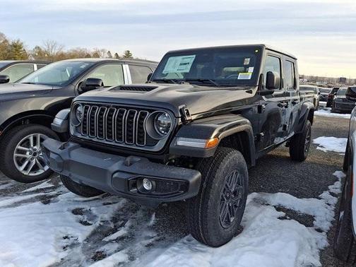 2026 Jeep Gladiator Sport