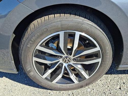 2026 Volkswagen Jetta 1.8T SE