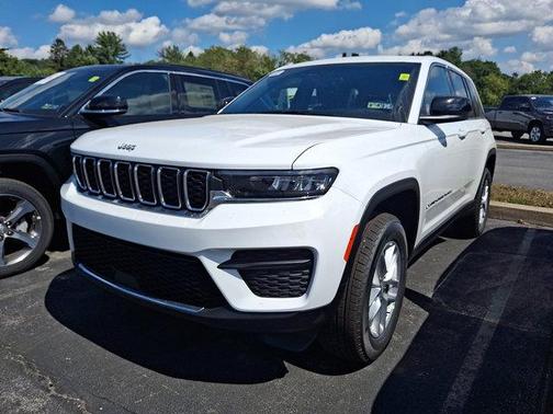 2025 Jeep Grand Cherokee Laredo X