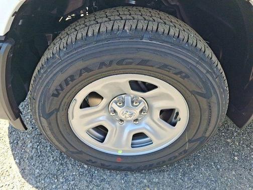 Bright White Clearcoat 2026 RAM 1500 Tradesman