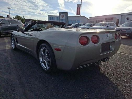 2002 Chevrolet Corvette Base