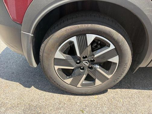 Scarlet Ember T 2025 Nissan Kicks SV