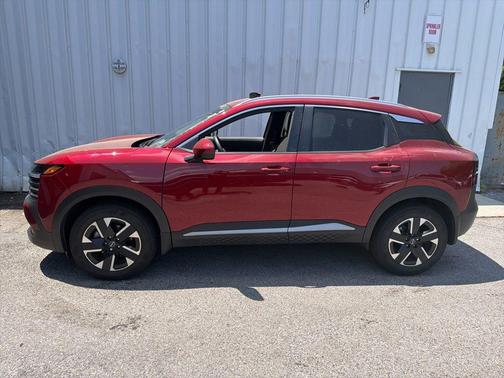 Scarlet Ember T 2025 Nissan Kicks SV