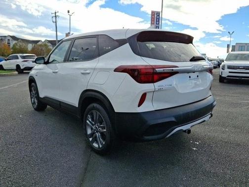 2022 Kia Seltos LX