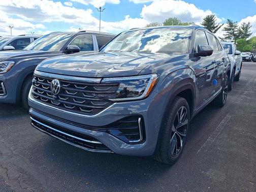 2025 Volkswagen Atlas Cross Sport 2.0T SEL Premium R-Line