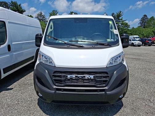 2025 RAM ProMaster 1500 Low Roof