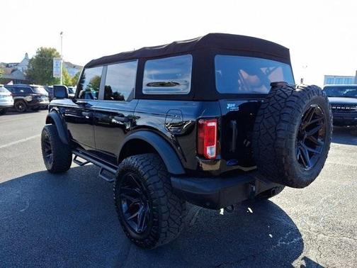 2022 Ford Bronco Black Diamond