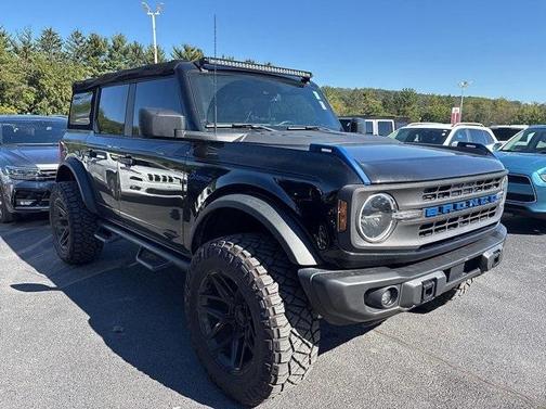 2022 Ford Bronco Black Diamond