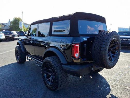2022 Ford Bronco Black Diamond