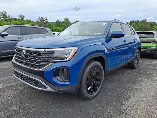 2025 Volkswagen Atlas Cross Sport 2.0T SE w/Technology