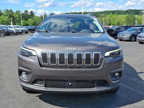 2022 Jeep Cherokee Latitude Lux