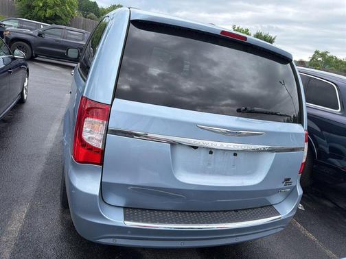 Crystal Blue 2012 Chrysler Town & Country Limited