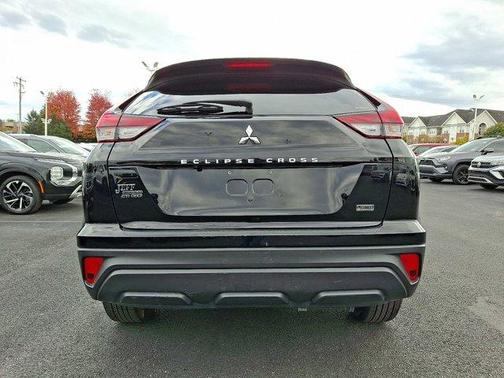 2024 Mitsubishi Eclipse Cross LE