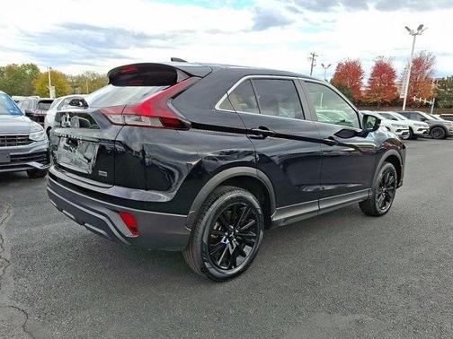 2024 Mitsubishi Eclipse Cross LE