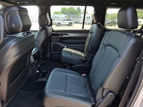 Silver Zynith 2026 Jeep Grand Wagoneer L
