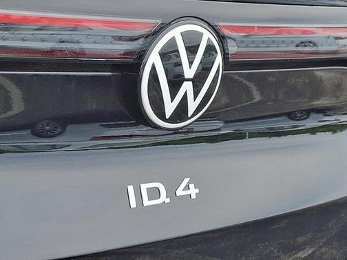 2025 Volkswagen ID.4 Pro