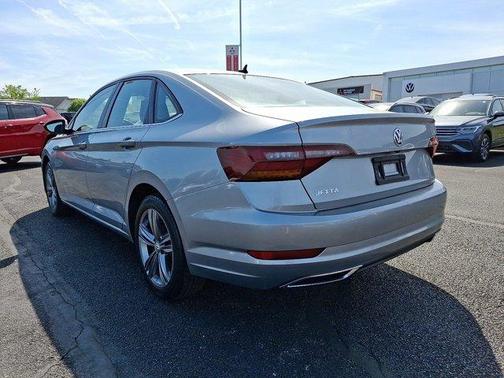 2019 Volkswagen Jetta 1.4T R-Line