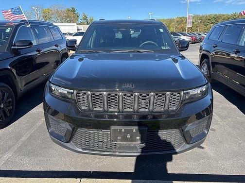 2023 Jeep Grand Cherokee Altitude