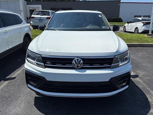 2021 Volkswagen Tiguan 2.0T SE R-Line Black