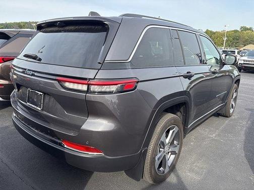 2024 Jeep Grand Cherokee 4xe Base