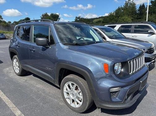 2022 Jeep Renegade Latitude