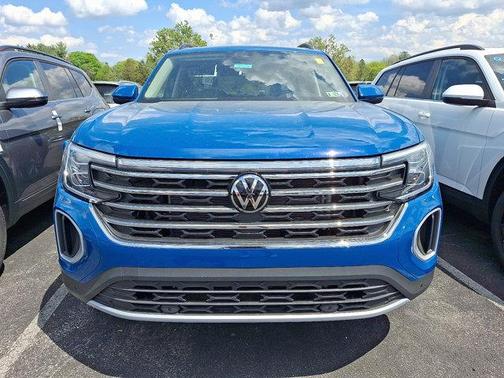 2025 Volkswagen Atlas 2.0T SE