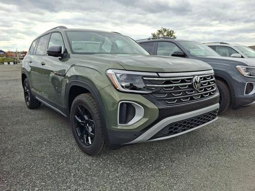 2026 Volkswagen Atlas 2.0T Peak Edition