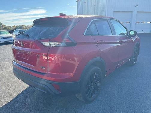 2023 Mitsubishi Eclipse Cross LE