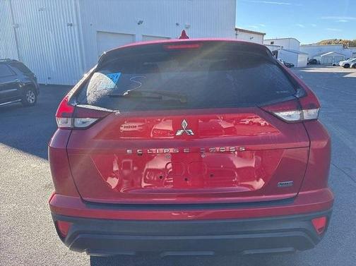 2023 Mitsubishi Eclipse Cross LE
