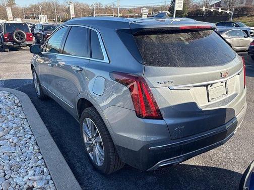 2023 Cadillac XT5 Premium Luxury