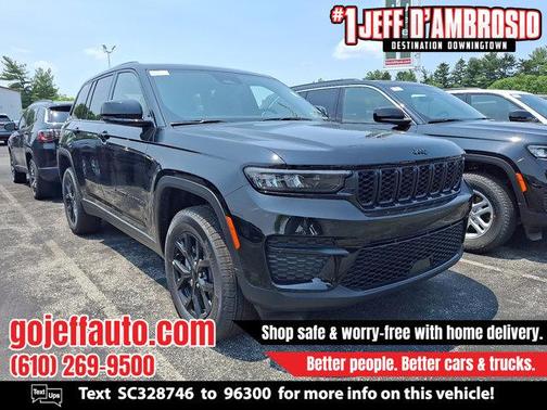 2025 Jeep Grand Cherokee Laredo