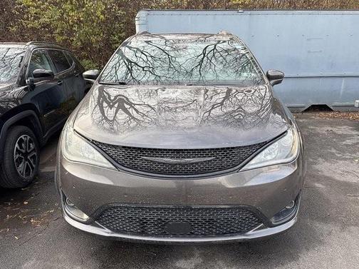 2020 Chrysler Pacifica Launch Edition