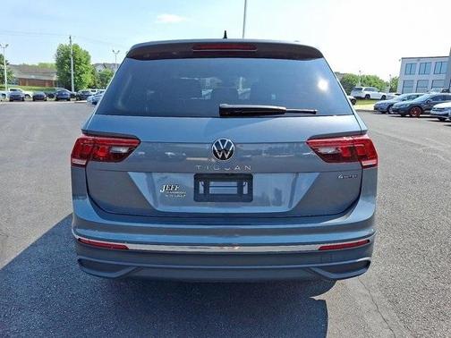 2022 Volkswagen Tiguan 2.0T S