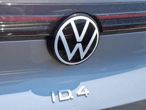 2025 Volkswagen ID.4 Pro