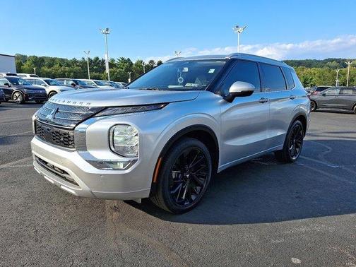 2022 Mitsubishi Outlander SEL